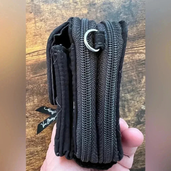 Vera Bradley | black microfiber women’s wallet. - Picture 11 of 15